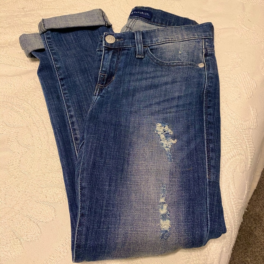 Rock & Republic Distressed Jeans size 6M